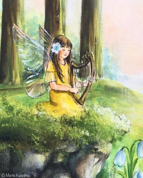 Marita Katariina - A Song of Spring. A little fairy girl kneels on a mossy rock at the edge of a forest, playing a tune on a harp to be carried away by the spring breeze. Watercolour and acrylic white painting. Fantasy fairy art. Fae Species, Fairy Harp, Flower Fairy Art, Fairy Whispers, Fantasy Fairy Art, Fairy Music, Music Institute, Sun Beams, Harps Music