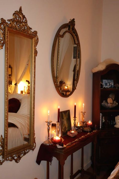 Hacienda Room Decor, Dark Bedroom Vintage, Mirror Wall Inspiration, Room Ideas Coquette Dark, Dark Coquette Apartment, French Coquette Bedroom, Gothic Inspired Bedroom, Baroque Room Aesthetic, Dark Red Decor