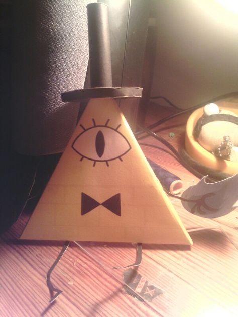 Bill Cipher papercraft Bill Chipper, Bill Cipher, Cardboard Cutout, Gravity Falls, New Room, Room Inspo, Gravity, Novelty Lamp, Paper Crafts