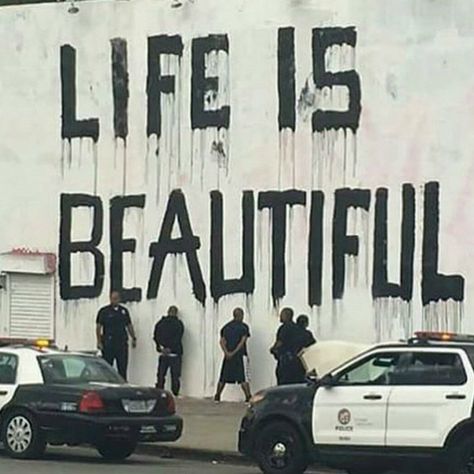 Street Quotes, Fotografi Vintage, Image Swag, Foto Art, Banksy, Dark Aesthetic, Life Is Beautiful, Mood Pics, Mood Boards