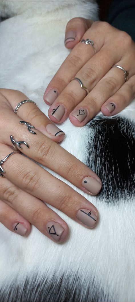 Indigenous Nails, Viking Nails Designs, Viking Nail Art, Rune Nails, Vikings Nails, Viking Nails, Witch Oc, Artsy Nails, Nail Journey