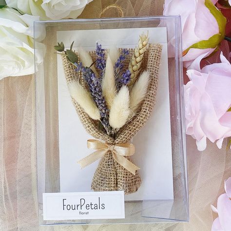 Simple Dried Flower Bouquet, Unique Rustic Wedding, Lavender Bunny, Hampers For Her, Mini Bouquet, Diy Gift Set, Mini Gift, Dry Flower, Bunny Tail