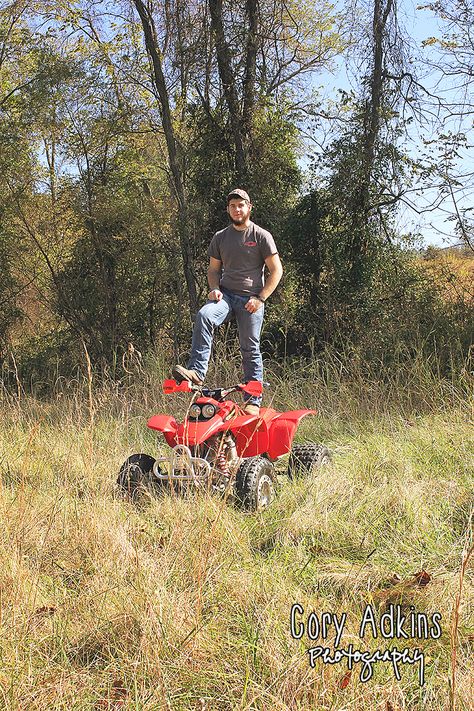 Senior boy with 4 wheeler Four Wheeler Senior Pictures, 4 Wheeler Senior Pictures, Gratitude Ideas, Horse Senior Pictures, Boy Pics, Graduation Pic Ideas, Senior Photos Boys, Boy Graduation, 3 Wheeler