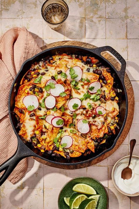 Black Bean And Corn Enchilada Casserole, Enchilada Skillet Healthy, One Pan Enchilada Skillet, Black Bean Skillet Dinner, Black Bean Enchilada Skillet, Bean Dinner Recipes Main Dishes, One Pan Enchilada, Enchilada Skillet Recipe, New Dinner Recipes