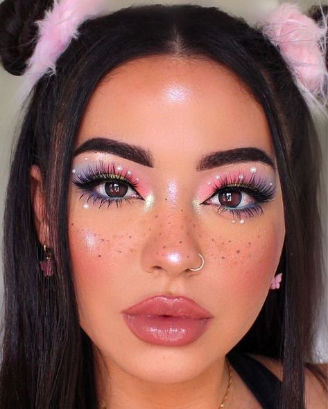 Edc Makeup Ideas Festivals, Edc Makeup, Glitter Tears, Coachella 2024, Dag Make Up, Elegantes Makeup, Mekap Mata, Real Barbie, Rave Fits