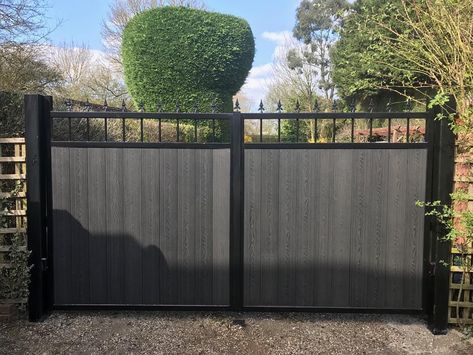 Pace on Instagram: “Pair of composite wood effect cladded gates with CAME Frog System #autogates #Essex #hertfordshire #herts #cambs #cambridgeshire #london…” Composite Gates, Wpc Fence, Fence Door, Raised Ranch, Composite Fencing, Plastic Decking, Wpc Decking, Fence Doors, Aluminium Gates