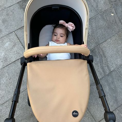 Iconic @aliceabdelaziz with the iconic mima xari in Latte 🤎 #sharemymima #mimakids #mimaxari #mimaxarilatte #mimastroller #stroller Mima Xari, Stroller, On Instagram, Quick Saves, Instagram