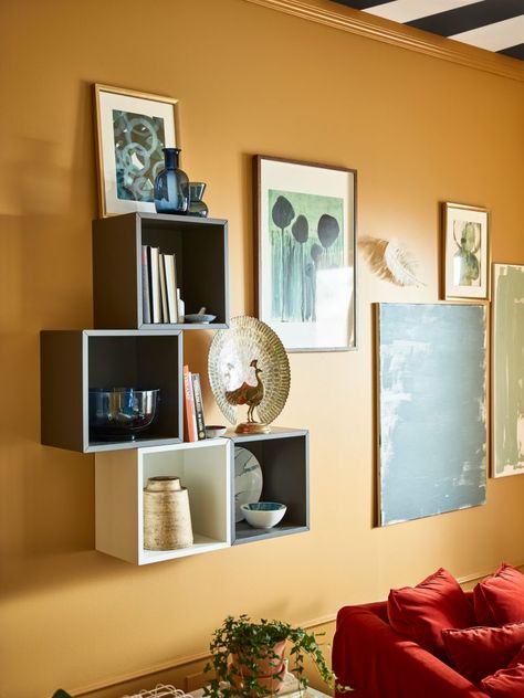 Who says organising has to be boring? These well-designed storage solutions will prove otherwise! Eket Inspiration, Ikea Eket Ideas, Eket Ikea, Ikea Eket, Ikea Interior, Popular Living Room, Ikea Living Room, Superior Room, Wall Cabinets