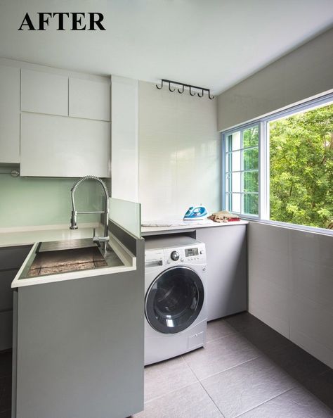 Hdb Laundry Area, Kitchen Laundry Combo Layout, Laundry Corner, Service Yard, Hdb Kitchen, L Shaped Kitchen Designs, Shaped Kitchen, Laundry Design, Laundry Room Inspiration