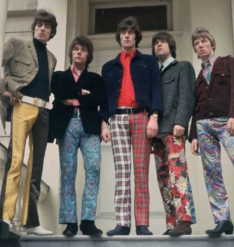 DDDBMT 1960S PUBLICITY PHOTO British Invasion Fashion, 60s Mod Men, Swinging London 1960s, 60s Rock Fashion, 60s Menswear, 60s Trousers, Mods 1960s, 1960s Fashion Hippie, Fred And Shaggy