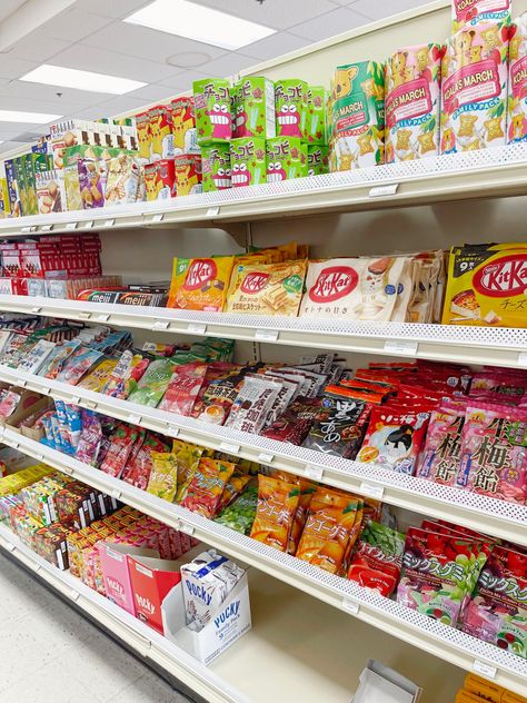 Japan Grocery Store, Japanese Grocery Store Aesthetic, Darkroom Aesthetic, Japanese Food Store, Japanese Grocery Store, Japanese Stores, Store Photography, Everyday Aesthetic, Korean Grocery