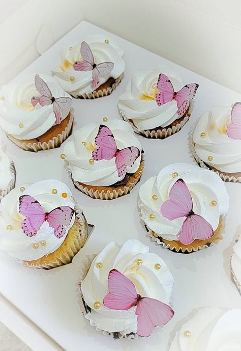 Butterfly Cupcakes Ideas, Butterfly Cupcakes, White Cupcakes, 2 Birthday Cake, 27th Birthday, Baby Themes, Baby Sprinkle, Cupcakes Decoration, 2nd Birthday