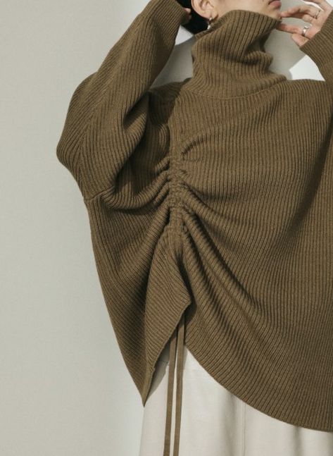 Detail Couture, Smink Inspiration, Knitwear Fashion, Modest Fashion Outfits, Mode Inspo, 가을 패션, Knit Fashion, Mode Inspiration, Fashion Sewing