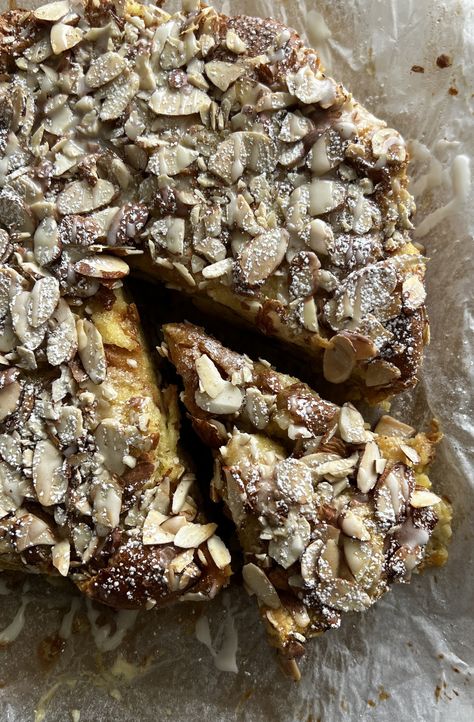 Almond Bread Pudding — Well Made by Kiley Flavored Almonds Recipe, Almond Bread Pudding, Bread Pudding Dessert, Almond Pastry, Almond Bread, Bread Puddings, Treats Recipes, Almond Extract, Honey Buns