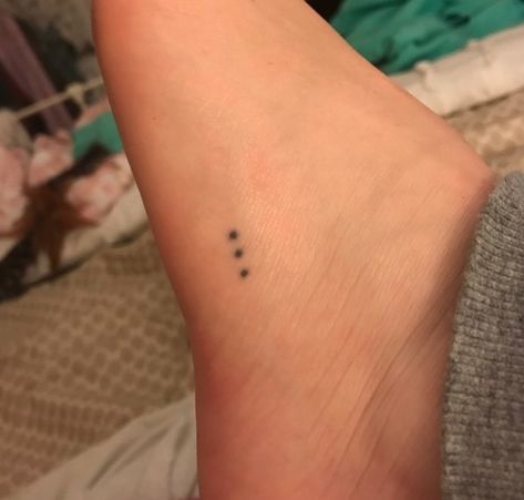 Continue Tattoo Ideas, Really Small Tattoos, Tiny Stick And Poke Tattoos, Cute Stick And Poke Tattoo, Small Tattoos Minimalist, Dot Tattoo Meaning, Mini Tattoos With Meaning, Minimalist Tatoos, 2x2 Tattoo Ideas