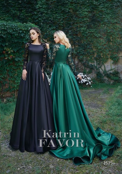 Long Sleeve Embroidered Dress, Green Wedding Dresses, Black Wedding Dress, Muslim Wedding Dresses, Prom Dress Long, Alternative Wedding Dresses, Grey Bridesmaid Dresses, Chique Outfits, Satin Evening Dresses