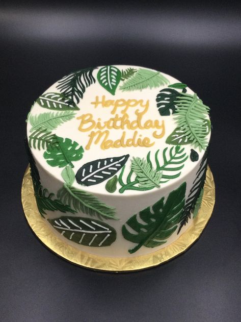 Cake Designs Jungle Theme, Birthday Cake Plants Theme, Cake With Leaves Decoration, Plants Birthday Theme, Plants Theme Birthday Party, Jungle Theme Birthday Cake Simple, Green Theme Birthday Cake, Plant Inspired Cake, Rainforest Cake Ideas