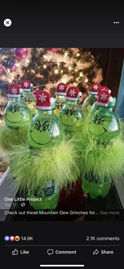 Reuse Bottles, Crafty Morning, Grinch Christmas Party, Diy Christmas Presents, Christmas Paper Crafts, Plastic Bottle Crafts, Halloween Party Themes, Mountain Dew, Christmas Table Settings