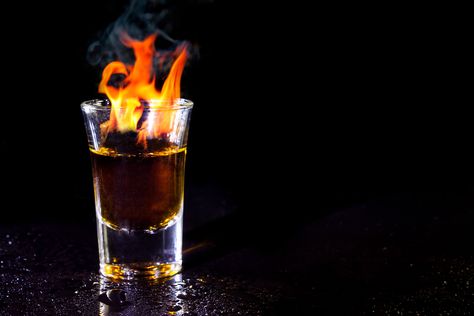 Flaming Doctor Pepper, Dr Pepper Shot, Dr Pepper Drink, Flaming Dr Pepper, Doctor Pepper, Pepper Recipes, Pepper Recipe, Popular Drinks, Shot Recipes