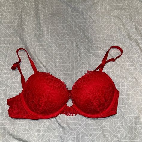 VS Red Lace Bra Red Bra Snapchat Story, Red Lace Bra, Red Bra, Cute Bras, Bra Shop, Red Lace, Lace Bra, Chest Size, Victoria’s Secret