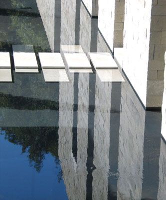 sonoma pool - mfla Reflecting Pool Architecture, Monolithic Design, House With Front Porch, Contemporary Landscape Design, Aspen House, Pool Steps, Farmhouse Landscaping, Shallow Water, Reflecting Pool