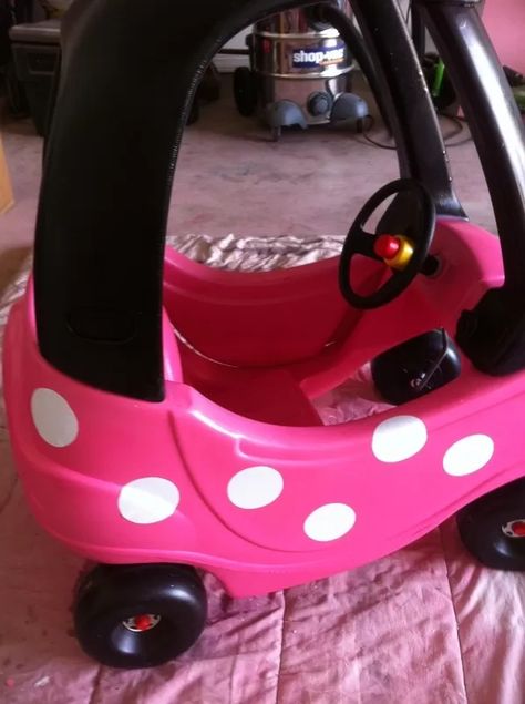 Cozy Coupe Makeover, Minnie Mouse Car, Kids Play Equipment, Car Diy, Minnie Party, Minnie Mouse Birthday Party, Getting Older, Little Tikes, Minnie Mouse Party