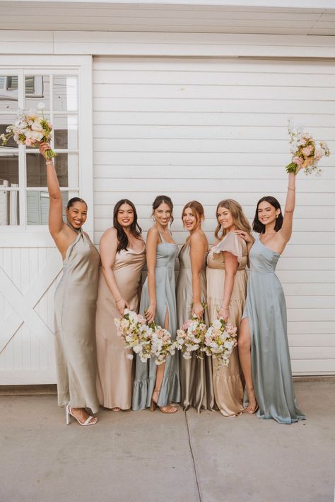 Rose Gold Silk Dress, Hungary Wedding, Neutral Sunset, Halter Neckline Dress, Gold Silk Dress, Mumu Wedding, Midi Bridesmaid Dress, Champagne Bridesmaid, Champagne Bridesmaid Dresses