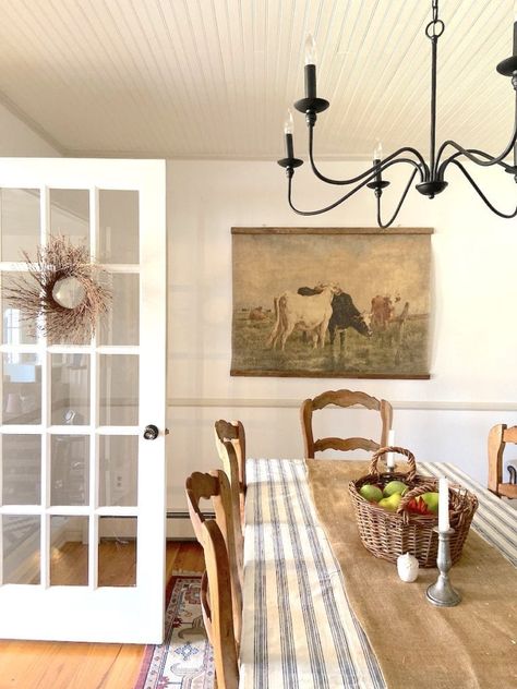 Future Farmhouse, Southern Farmhouse, Casa Retro, Cottage Dining Rooms, Colonial Farmhouse, Mini Tree, Harvest Season, Dining Room Inspiration, The Dining Room