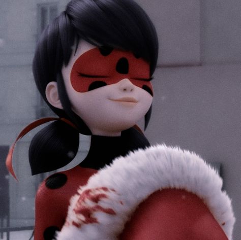 Mlb Ladybug, Ladybugs Movie, Christmas Episodes, Chloe Rose, Ladybug Wallpaper, Complicated Love, Cinnamon Cookies, Miraculous Wallpaper, Miraculous Ladybug Wallpaper