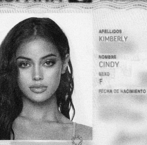 Baddie
Insta baddie Passport Photo Makeup, Passport Pictures, Passport Photo, Id Photo, Smink Inspiration, Cindy Kimberly, Foto Baby, Photo Makeup, School Photos