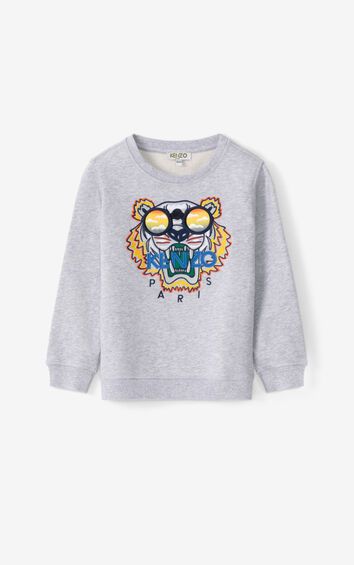 Boys Clothing - Kids Fashion | KENZO.com Kenzo Tiger Sweatshirt, Dressing Chic, Kenzo Clothing, Kenzo Tiger, Boy Clothing, Bags For Men, Ruched Skirt, Kenzo Kids, Model Fits