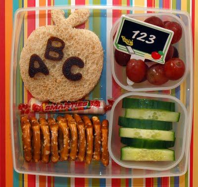 Fun Kid Lunch, Fun School Lunches, Bento Box Lunch For Kids, Kindergarten Lunch, Preschool Lunch, Cool Lunch Boxes, Healthy School, Healthy School Lunches, Fun Lunch