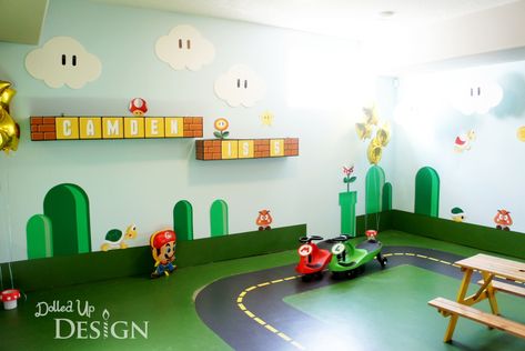 A Super Mario 5th Birthday Diy Video Game Room, Super Mario 5, Mario Bros Birthday Party, Super Mario Room, Super Mario Bros Birthday, Mario Kart Party, Mario Bros Birthday Party Ideas, Video Game Room Decor, Mario Room