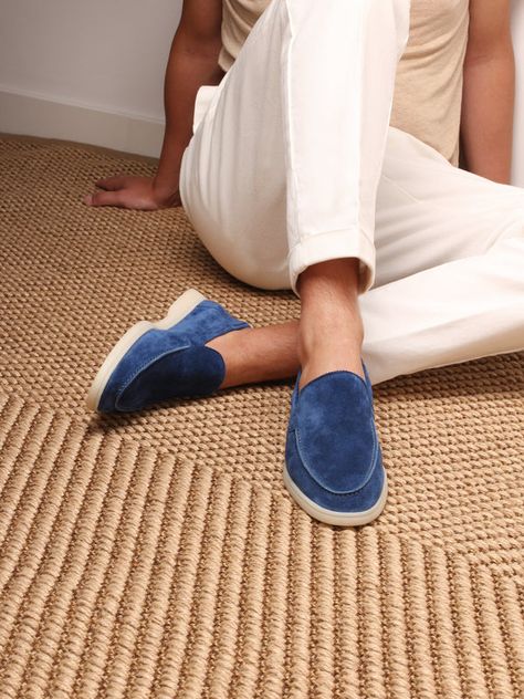 Blue Shoes Men, Blue Suede Loafers, Blue Loafers, Men Loafers, Desert Boots, Driving Shoes, Suede Loafers, Sneakers Men Fashion, Blue Suede