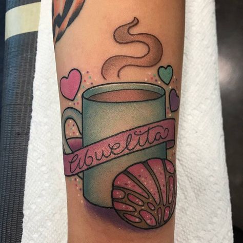 Que hermosa y que cute this Abuelita's Cafe & Conchas tattoo by @alexstrangler ! Make sure to give this talented tattoo artist a follow 🖤  @Regran_ed from @alexstrangler -  Anyone else’s #abuelita like to drink cafe with conchas? 👵🏽☕️ #cafe #pandulce #concha #conchas - #regrann Tattoo Food, Alex Strangler, Drink Cafe, Fairy Tattoo Designs, Coffee Tattoos, Memorial Tattoo, Friends Gifts, Fairy Tattoo, Halloween Tattoos