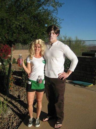 Sookie and bill costume Bill And Sookie Costume, True Blood Costume, Bill And Sookie, Blood Costume, Sookie Stackhouse, True Blood, Tis The Season, Holiday Ideas, Costume Party