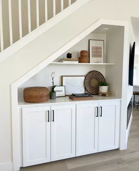 Music room built-in cabinet and open shelves 🙌🏻 #music #art #musicroom #homedecor #LTKhome Built In Shelves On Staircase Wall, Stair Landing Built Ins, Charleston Design, Staircase Shelves, Under Stair Storage, Room Under Stairs, Under Stair, Stairs Storage, Built In Shelves Living Room