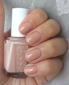 Polish or Perish: My Own Skin - Essie Spin the Bottle Essie Petal Pushers, Essie Nail Polish Colors, Essie Nail Colors, Spin The Bottle, Nude Nail Polish, Petal Pushers, Nail Time, Polish Art, Nail Polish Art