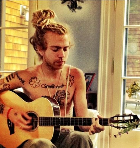 Trevor Hall Trevor Hall, Can I Kiss You, Yoga Tattoos, Man Bun, August 26, Hand Tattoo, Beautiful Person, Bob Marley, Fun To Be One