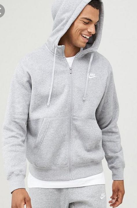 Vintage Hoodies Aesthetic, Graphic Sweatshirt Outfit, Nike Zip Up Hoodie, Hoodies Aesthetic, Hype Clothing, Street Fashion Men Streetwear, Nike Zip Up, Cool Outfits For Men, Sweatshirt Outfit