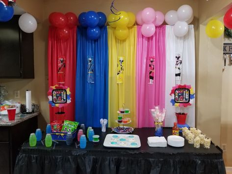 Power Rangers Ninja Steel Birthday Party Ideas, Power Ranger Party Games, Power Rangers Birthday Decorations, Power Rangers Theme Party, Pink Power Ranger Birthday Party, Power Rangers Trunk Or Treat, Power Rangers Party Ideas, Miniforce Birthday Party, Power Ranger Party Ideas