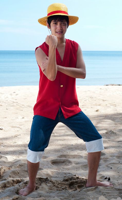 Top 18 One Piece Monkey D. Luffy Cosplay + Awesome Costume & Accessories - Rolecosplay Luffy Costume, Anime Makeup Ideas, Anime Fighter, Luffy Outfits, Powerful Anime, Cosplay Costumes For Men, Luffy Cosplay, One Piece Monkey D Luffy, Eyeshadow Colors