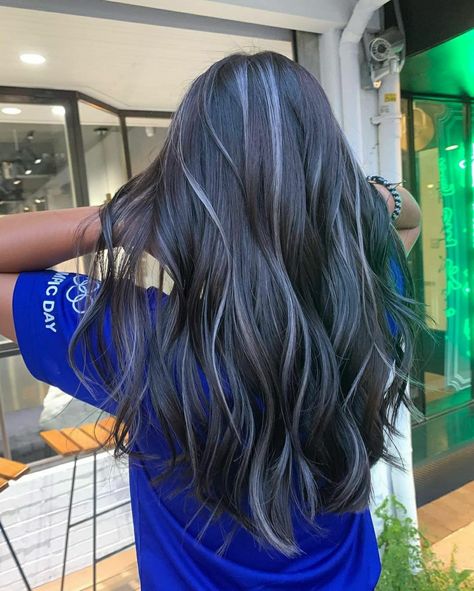 Silver Blue Highlights On Dark Hair, Grey Blue Highlights, Silver Blue Hair, Midnight Blue Hair, Blue Hair Highlights, Hair Change, Navy Hair, Dark Blue Hair, Girl Hair Colors