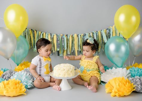 Baby Twins Boy And Girl, Twin Baby Birthday, Baby Twins Boy, Twin Cake Smash, Twin Birthday Themes, Twins Boy And Girl, Twins Photography, Twin Birthday Cakes, Twins Boy