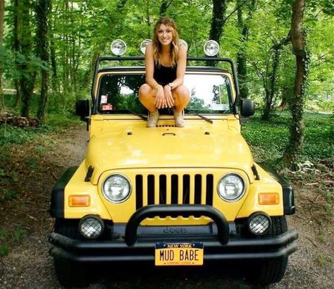 Jeepalicious. Auto Jeep, Yellow Jeep, Jeep Girls, Jeep Wrangler Accessories, Wrangler Jeep, Hors Route, Wrangler Accessories, Dream Cars Jeep, Cool Jeeps