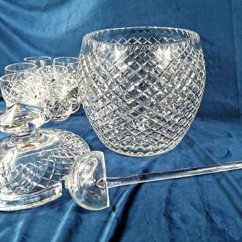 Large crystal punch bowl with ladle and ten cups. https://www.etsy.com/au/listing/1741897171/large-crystal-punch-bowl-ladle-and-ten Large Crystal, Large Crystals, Punch Bowl, Bowl, Crystals, On Instagram, Quick Saves, Instagram