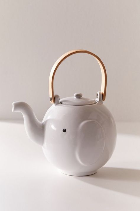 Ceramic Teapot Set, Elephant Teapot, Hasami Porcelain, Pottery Teapots, Tassen Design, Porcelain Teapot, Cute Kitchen, Ceramic Teapots, Photosynthesis