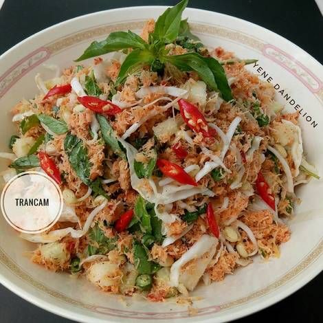 Pad Thai, Diy Food Recipes, Diy Food, Dandelion, Indonesia, Diet, Meat, Chicken, Ethnic Recipes