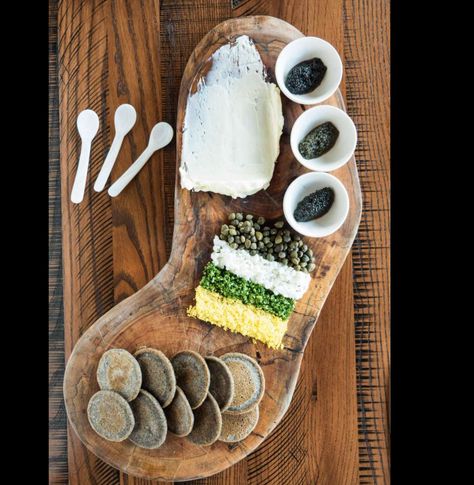 Caviar Platter Presentation - Caviar Charcuterie Presentation Caviar Presentation, Caviar Service, Caviar Platter, Caviar Charcuterie Board, Caviar Board, Adult Snacks, Caviar Recipes, Elegant Appetizers, Raw Bars