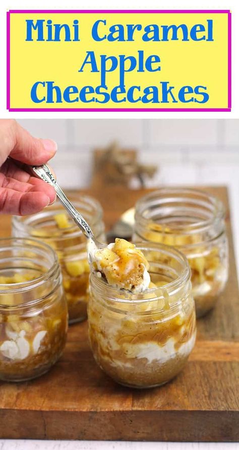 Mini Puddings, Apple Pie With Caramel, Jar Cheesecake, Mason Jar Cheesecake, Cheesecake Deserts, Homemaker Recipes, Mason Jar Desserts Recipes, Cup Desserts, Baked Caramel Apples